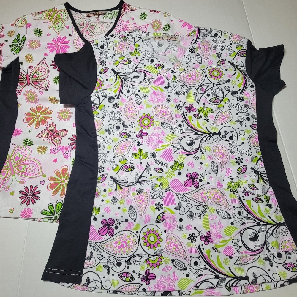 Green Town 2 Women Scrubs Tops‎ Size Small